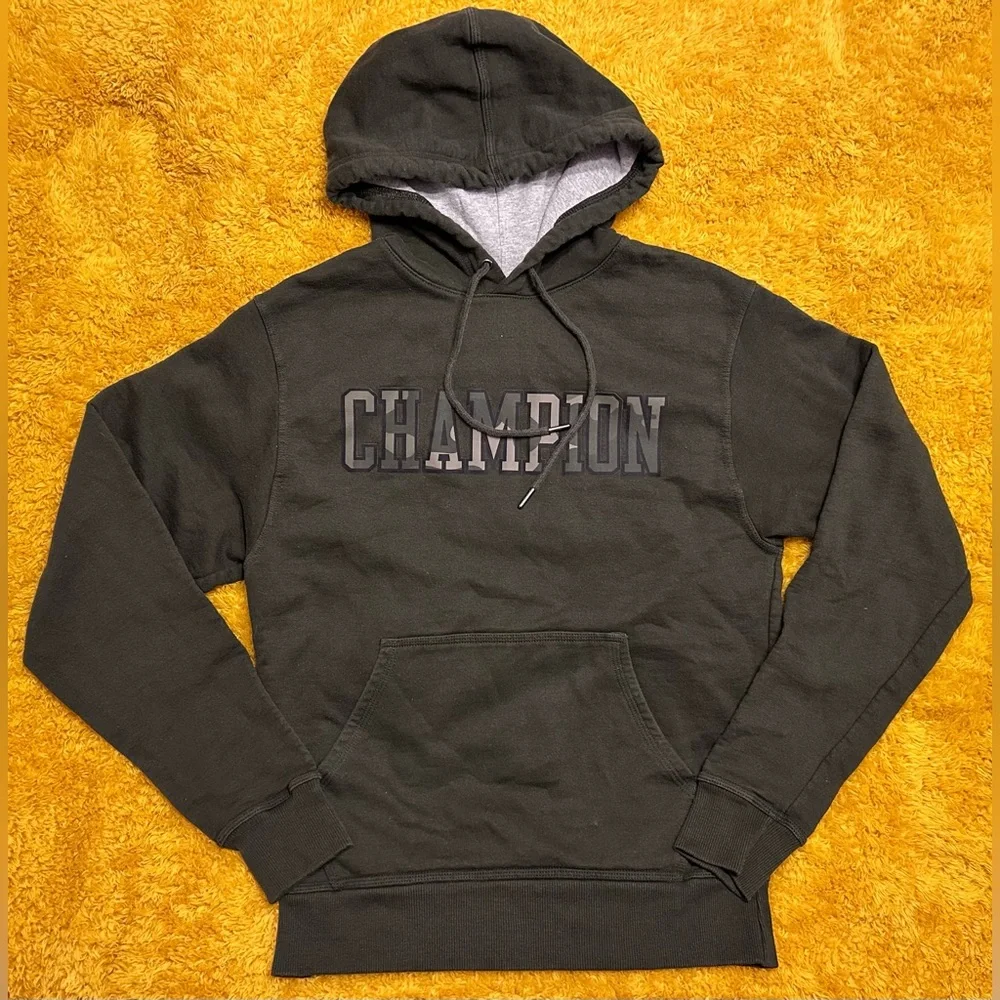 CLEARANCE!! Champion Men’s Hooded Sweatshirt w/ Camo Logo - Picture 1 of 7